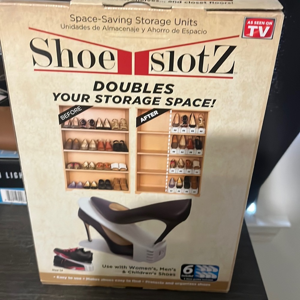 Shoe organizer! Six slots included